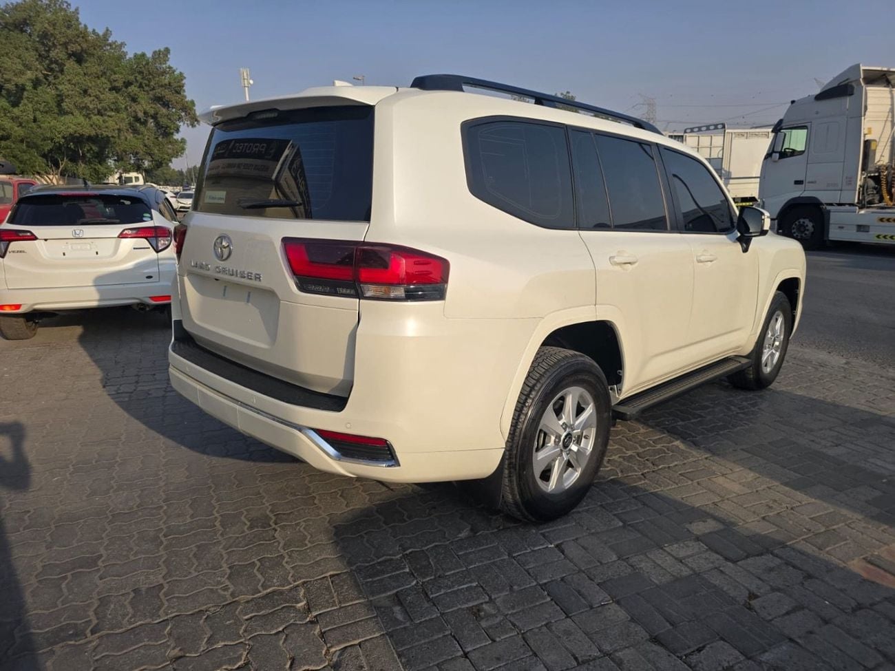 Toyota Land Cruiser GXR 4.0L