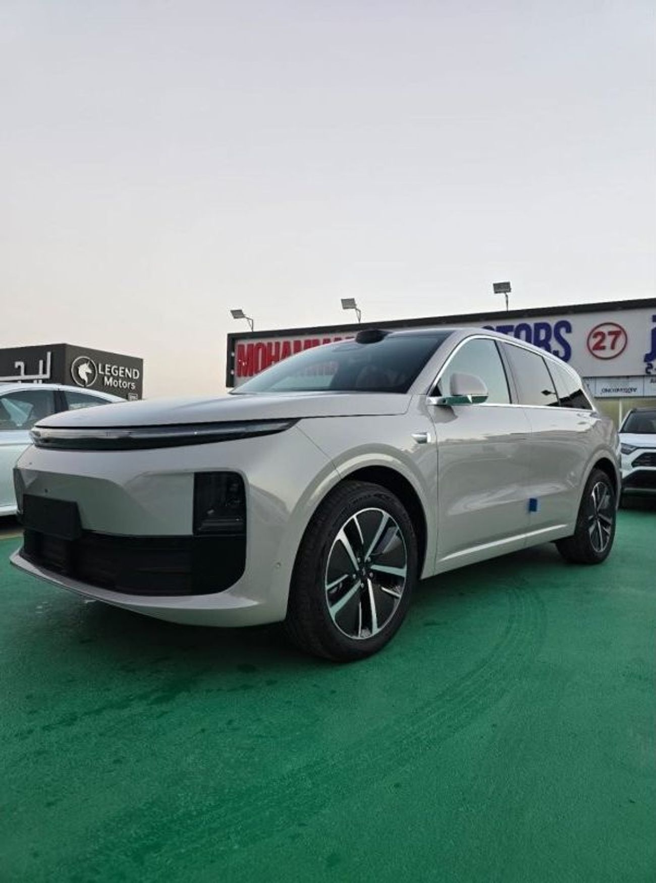 لي اوتو L7 Li AUTO L6 4WD 2024