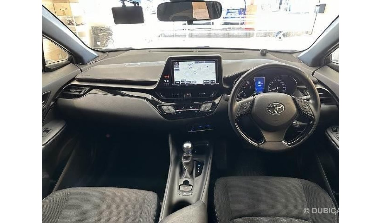 Toyota C-HR ZYX10