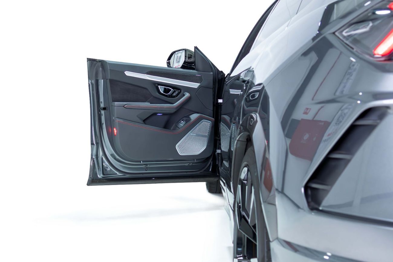 لامبورغيني اوروس STD 4.0T V8