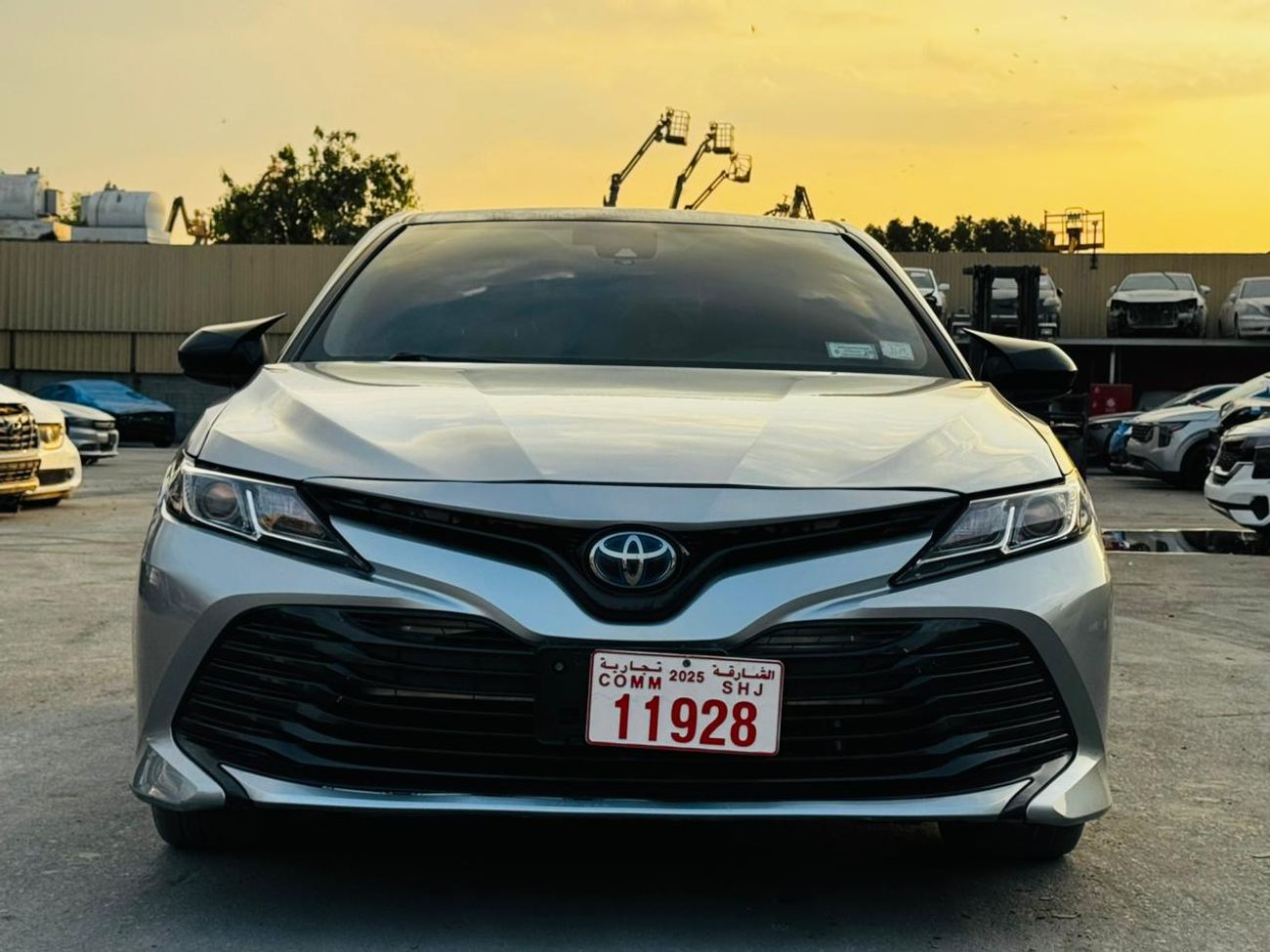 تويوتا كامري LE 2.5L (215 HP)