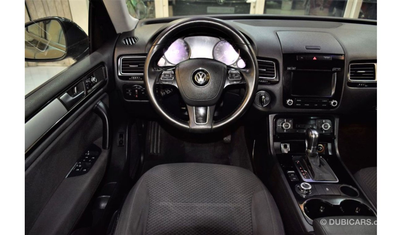 فولكس واجن طوارق SUPER EXCELENT CONDITON Volkswagen Touareg 2012 Model! Grey Color! GCC Specs