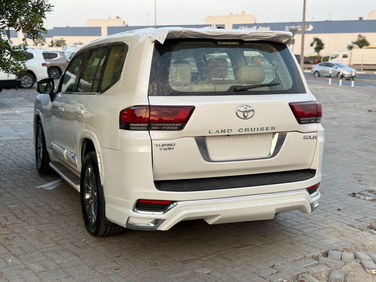 Toyota Land Cruiser GXR 4.6L