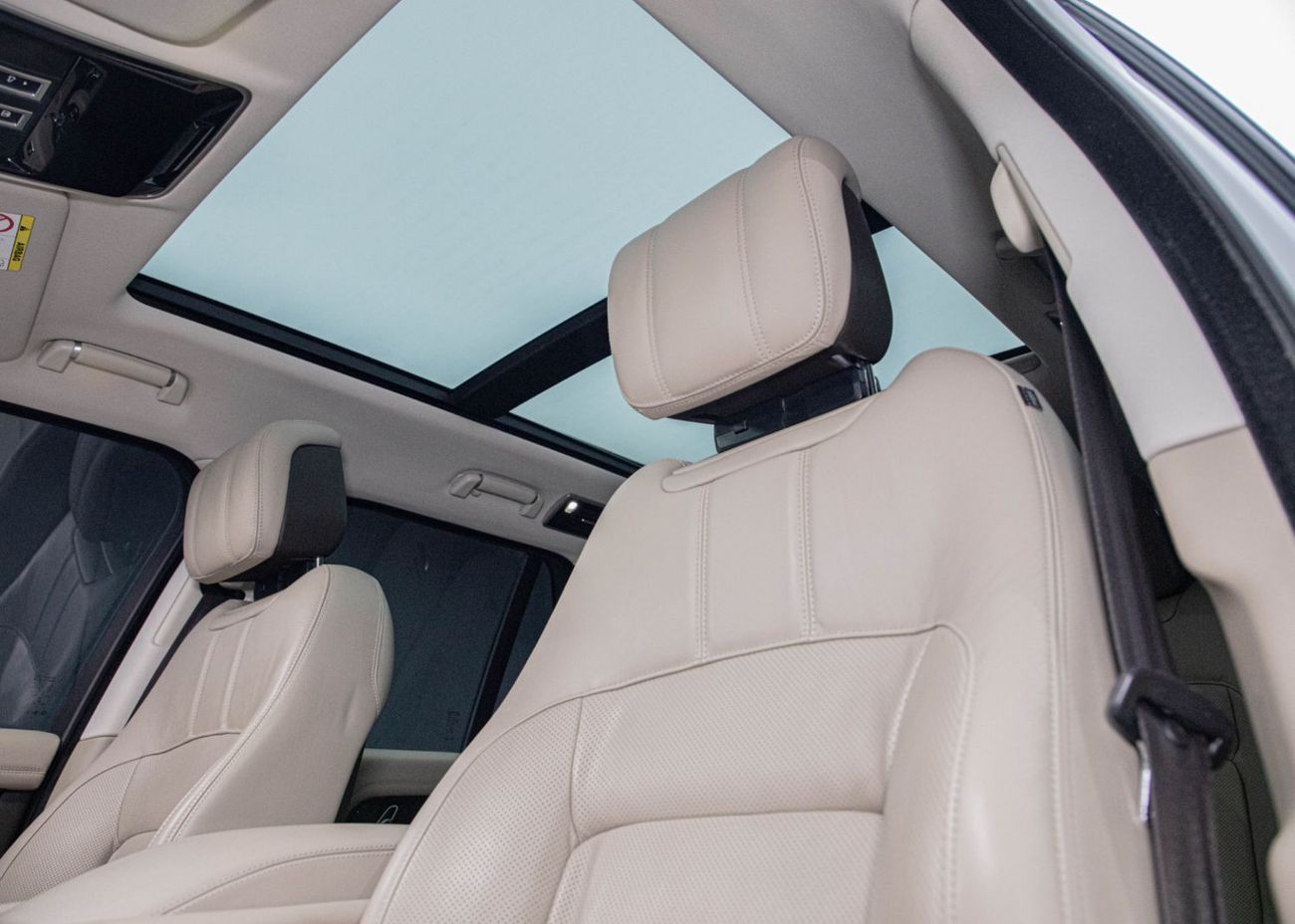 Land Rover Range Rover P380 • Land Rover Warranty and Service 2026 • Black Pack Available • GCC