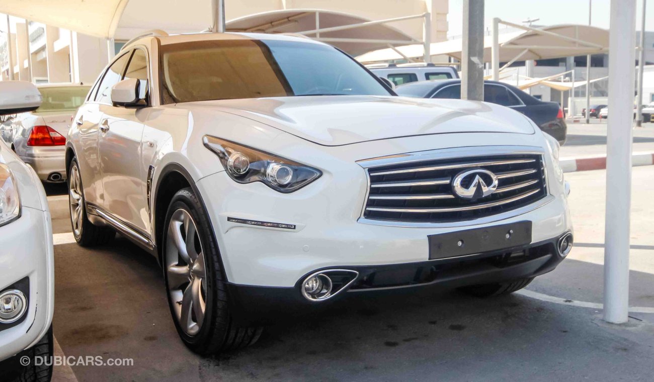 Infiniti FX50 S