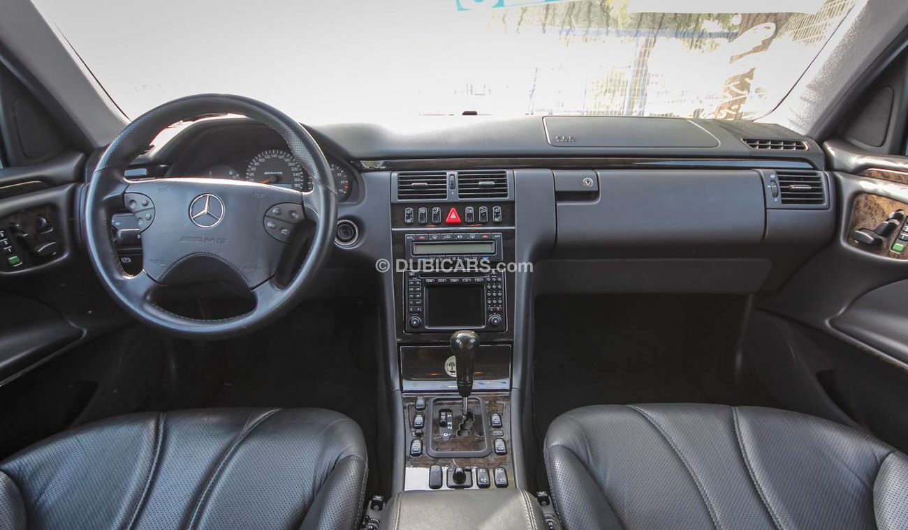 مرسيدس بنز E 55 AMG