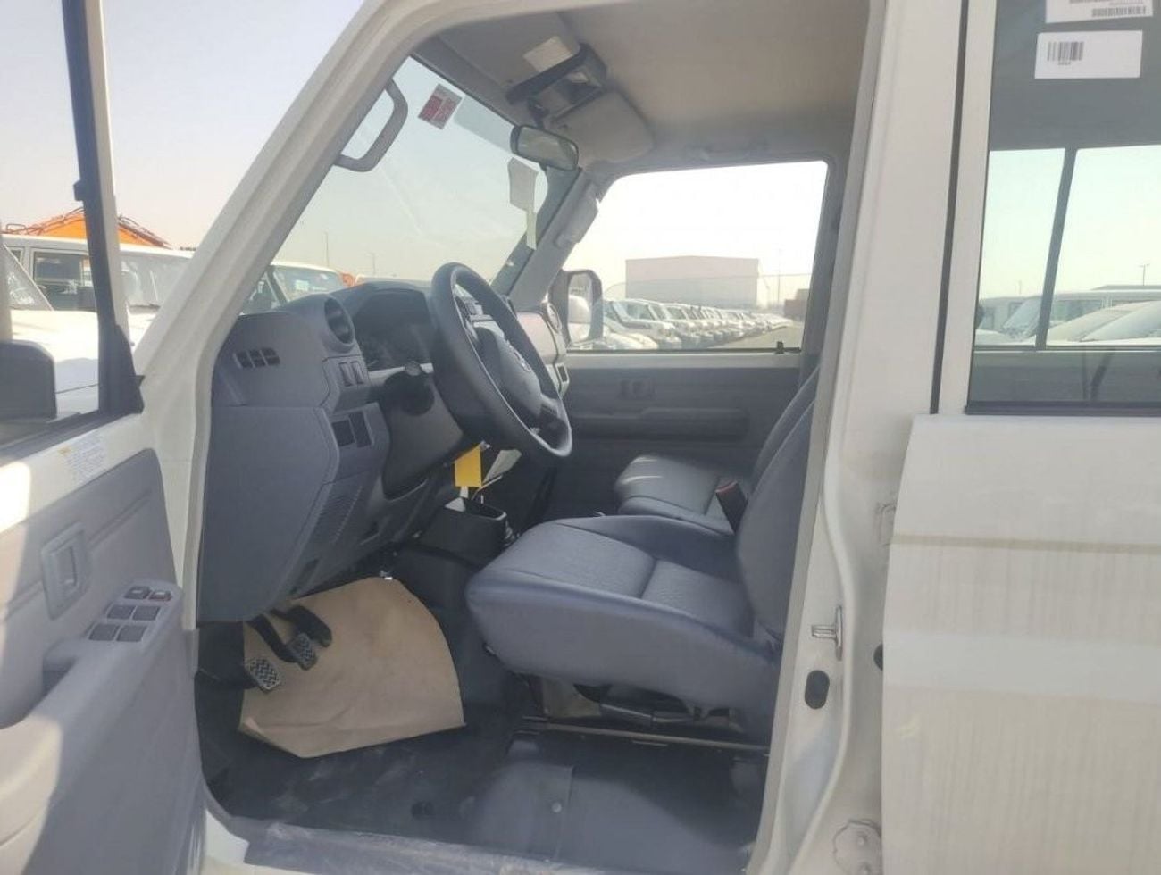 Toyota Land Cruiser Pick Up DOUBLE CAB 4.2L MT DIESEL WITH DIFFLOCK