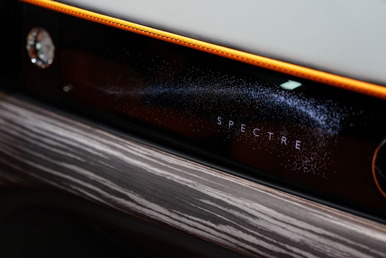 Rolls Royce Spectre Two-Tone Interior, Bespoke Audio, Starlight, Dealer Warr + Serv!!