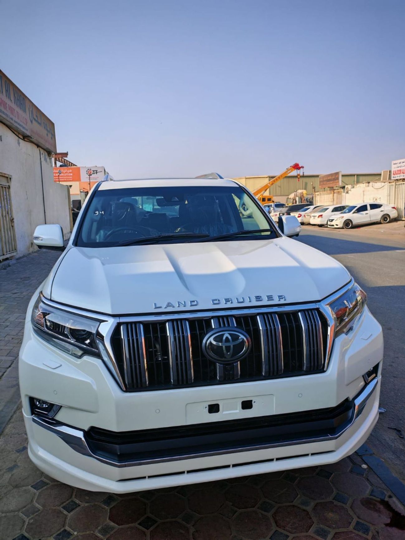 Toyota Prado D4D 2.8 DIESEL 5 SEAT FOUR WHEEL DRIVING