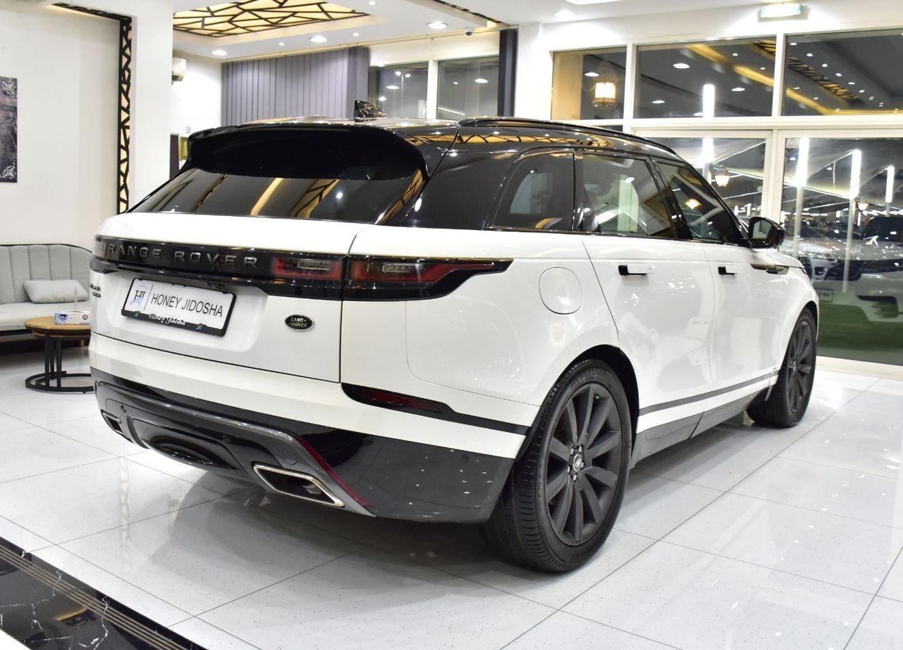 لاند روفر رينج روفر فيلار EXCELLENT DEAL for our Land Rover Range Rover Velar P300 HSE R-Dynamic ( 2018 Model ) in White Color
