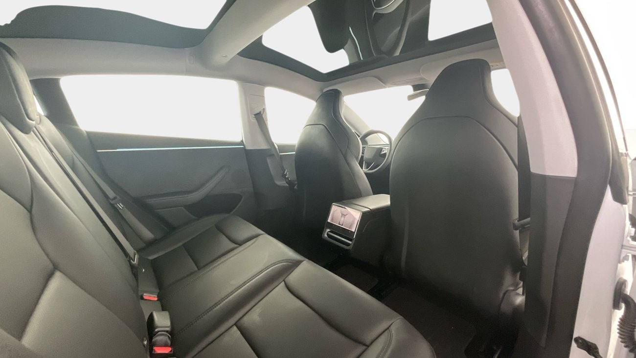 Tesla Model 3 Performance (Dual Motor) | upto AED 20,000 Ramadan Discount | Guaranteed Warranty | 0 Down Payment