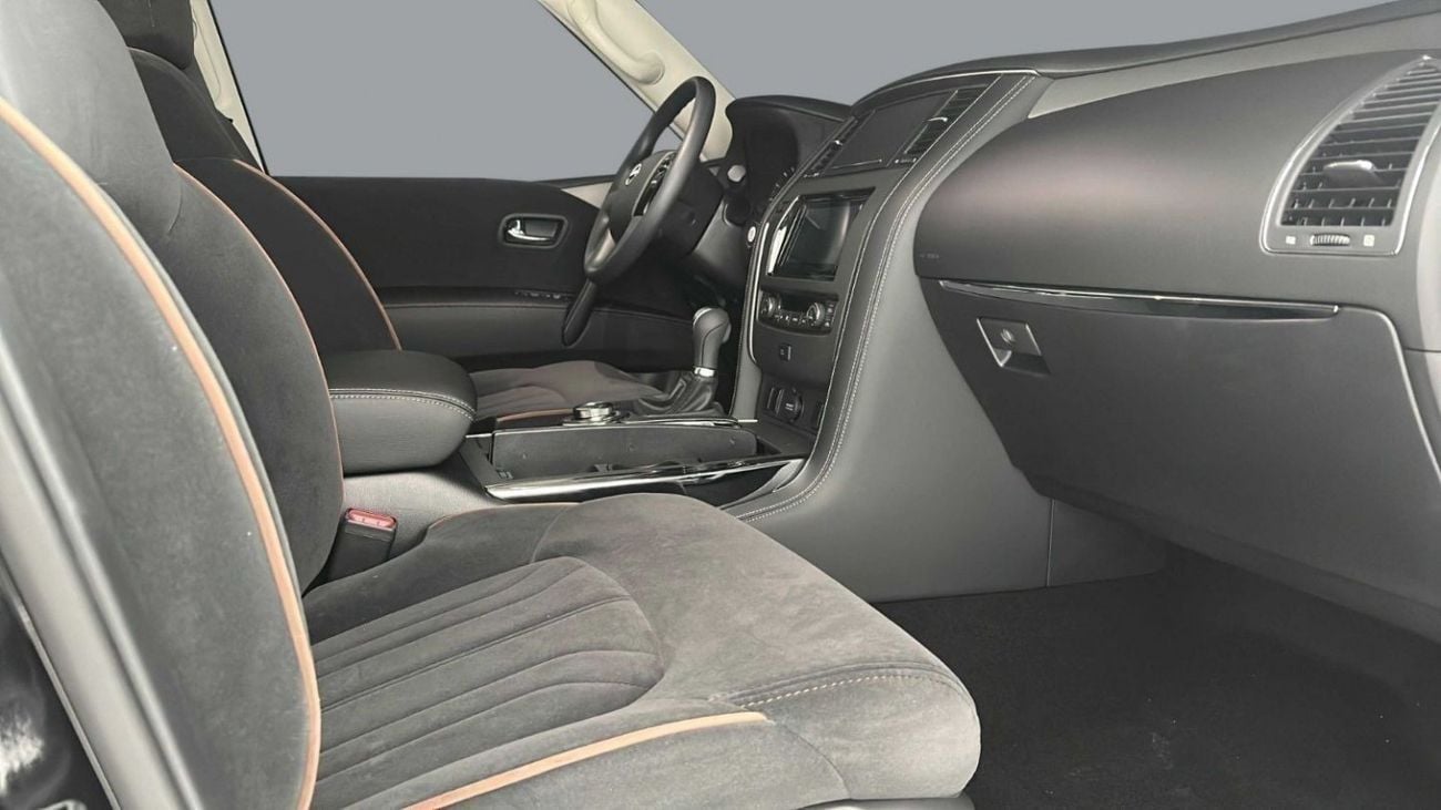 Nissan Patrol Nissan Patrol XE V6 2024 EXPORT ONLY.