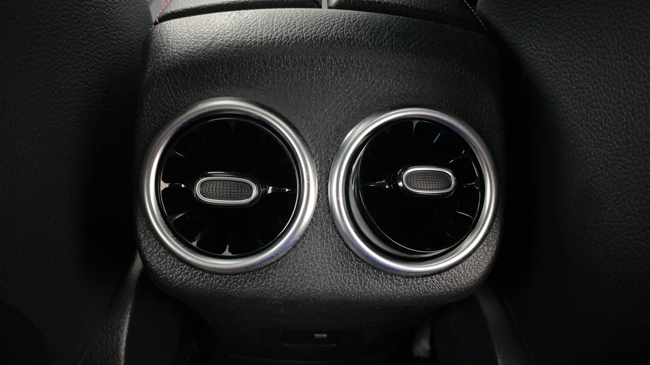 مرسيدس بنز A 35 AMG STD 2 | بدون دفعة مقدمة | اختبار القيادة في المنزل