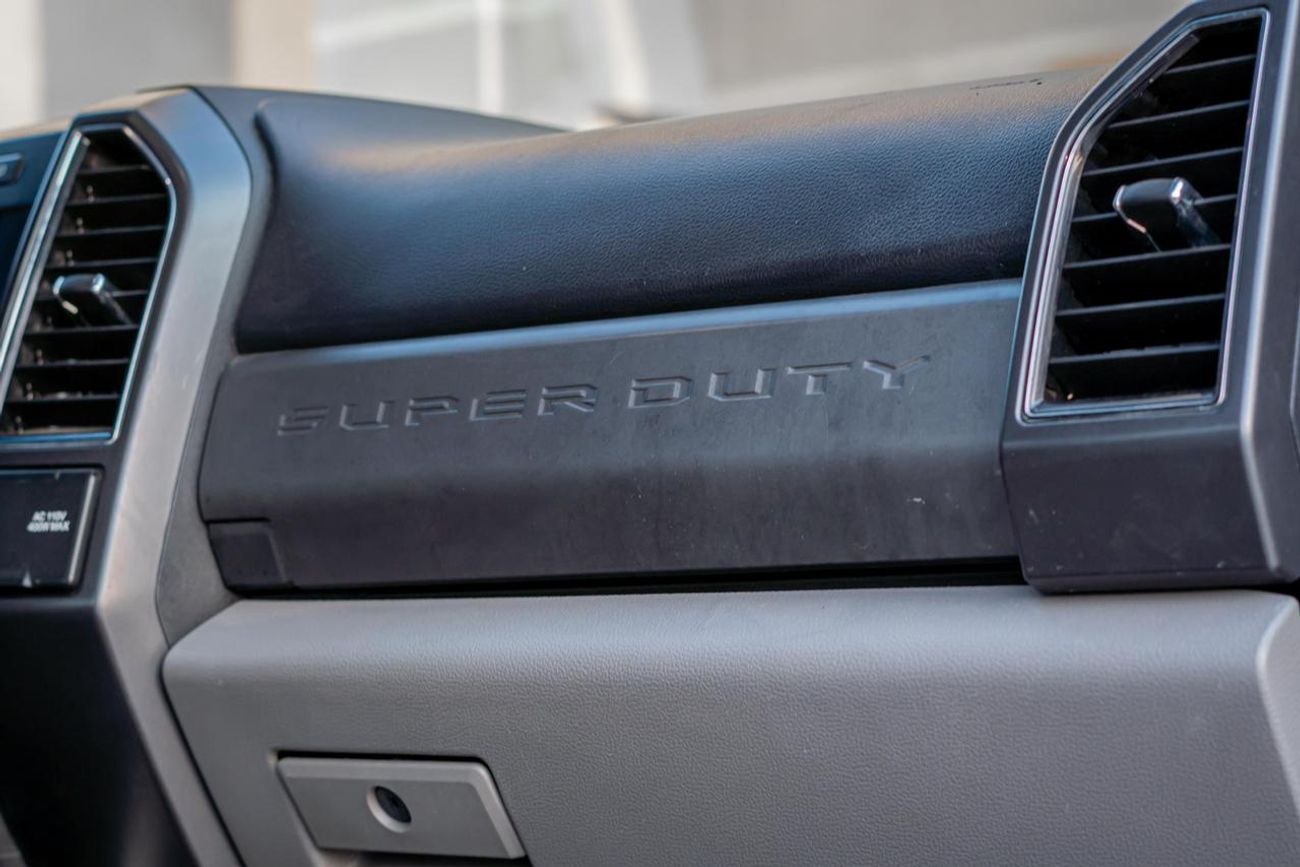 Ford F 350 SUPER DUTY XLT