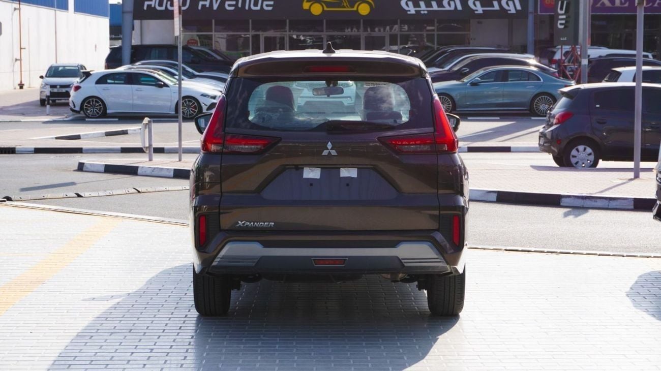 Mitsubishi Xpander Mid 1.5L