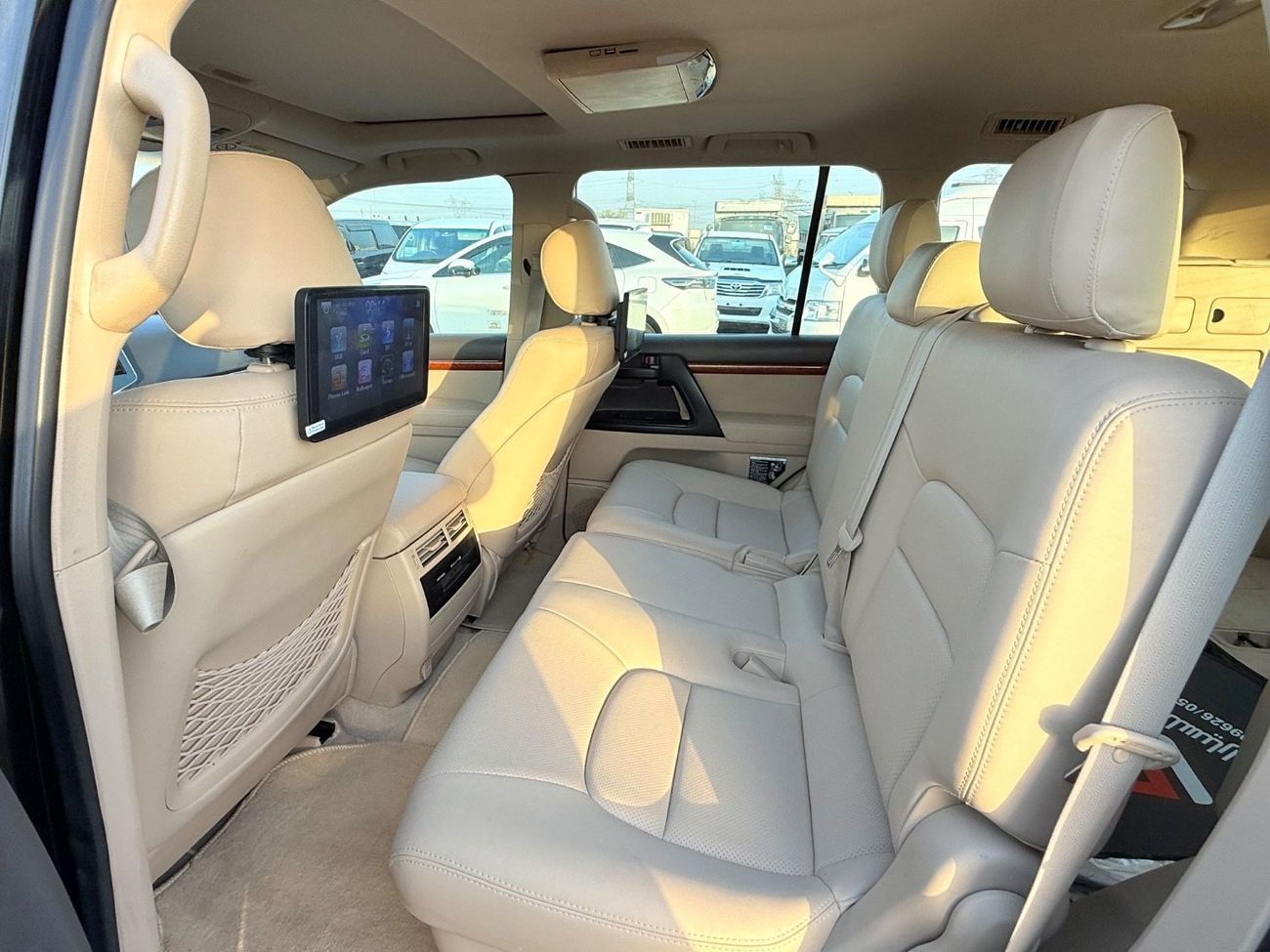 تويوتا لاند كروزر Toyota landcuriser GXR twin turbo V8 2014 upgrade 2025 full option Top the range