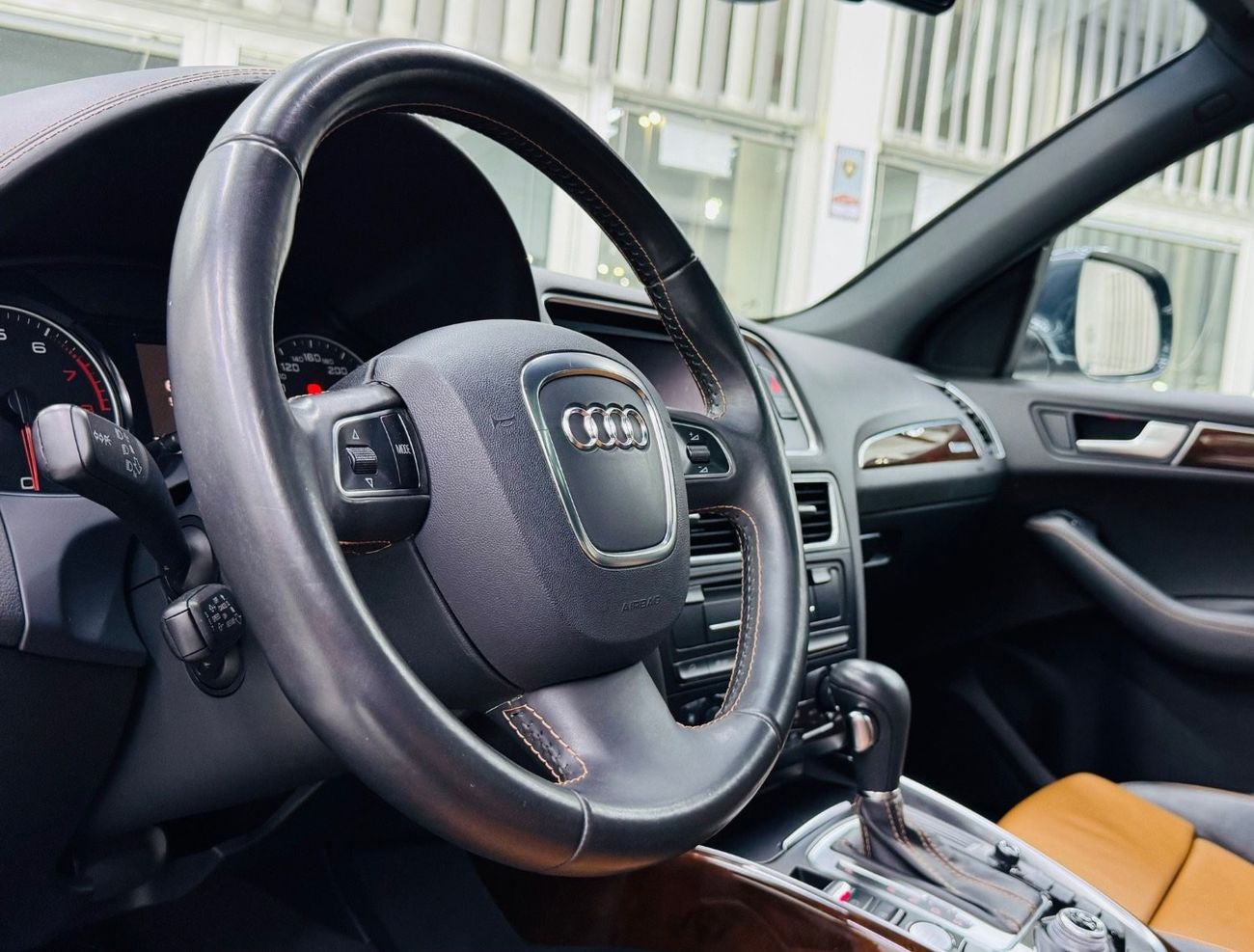 Audi Q5 45 TFSI S-Line 3.0L