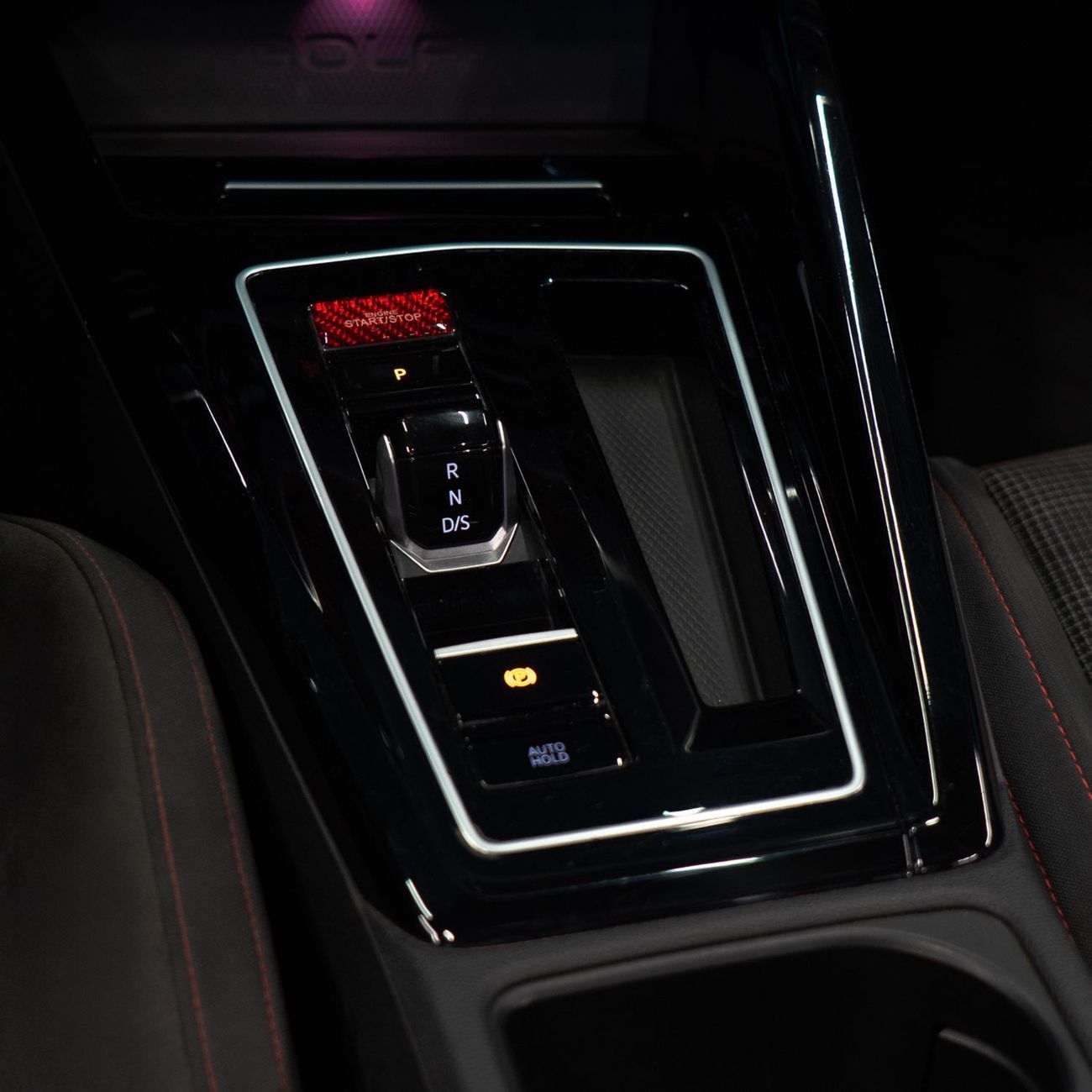 Volkswagen Golf GTI AED 2,203 pm • 0% Downpayment • VW Golf GTI • Agency Warranty and Service Package