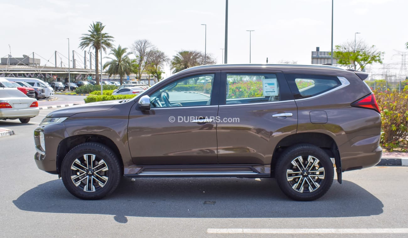 ميتسوبيشي مونتيرو Sport