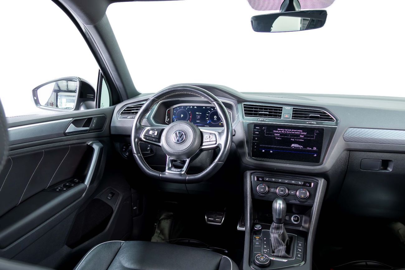 Volkswagen Tiguan R-Line 2.0L  Full Dealer Service History - Single Owner - GCC Specs