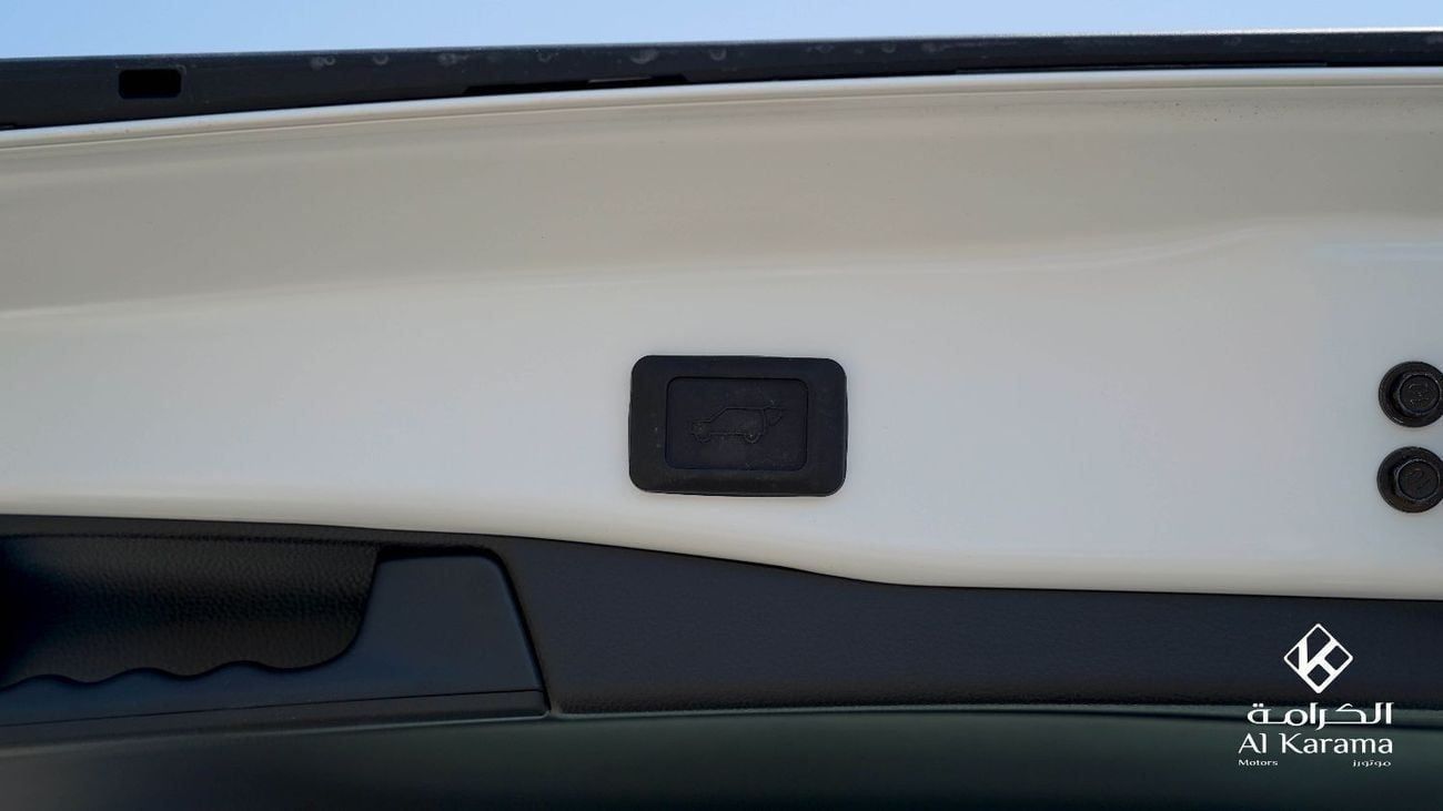 Toyota RAV4 2.5L | Hybrid | Full Option with Radar | GCC Specs | Seat Memory | Wireless Charger