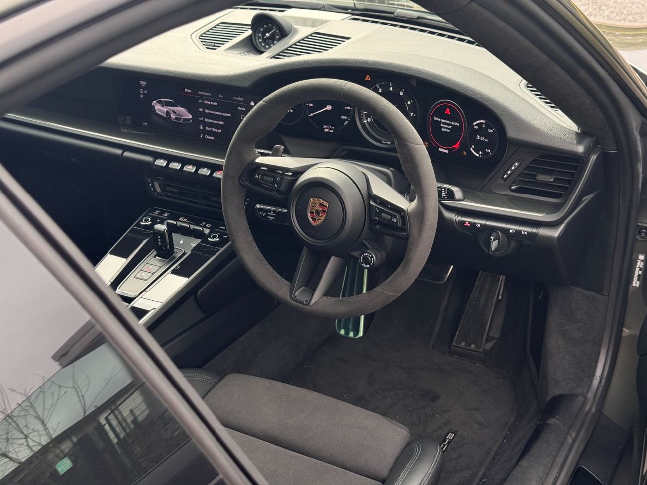 بورش 911 Carrera GTS 3.0L (475 HP) Coupe Right Hand Drive