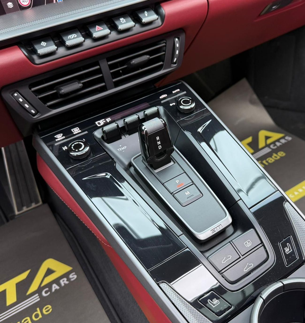 Porsche 911 2025 Porsche 911 Carrera, 2026 Porsche Warranty, 2029 Porsche Service Pack, Very Low Km, GCC