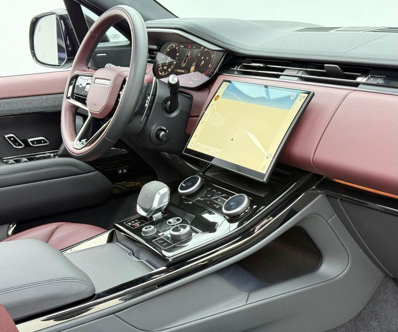 لاند روفر رينج روفر سبورت 2023 Range Rover HSE Dynamic, Warranty, Very Low Km, Excellent Condition