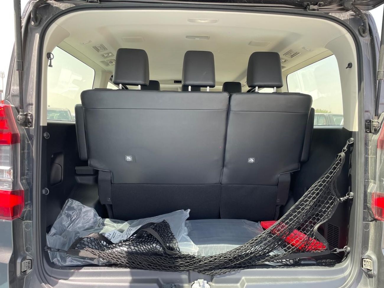 Toyota Granvia Toyota Granvia 2.8L Turbo Diesel!!! 2022 Best price for export!!!