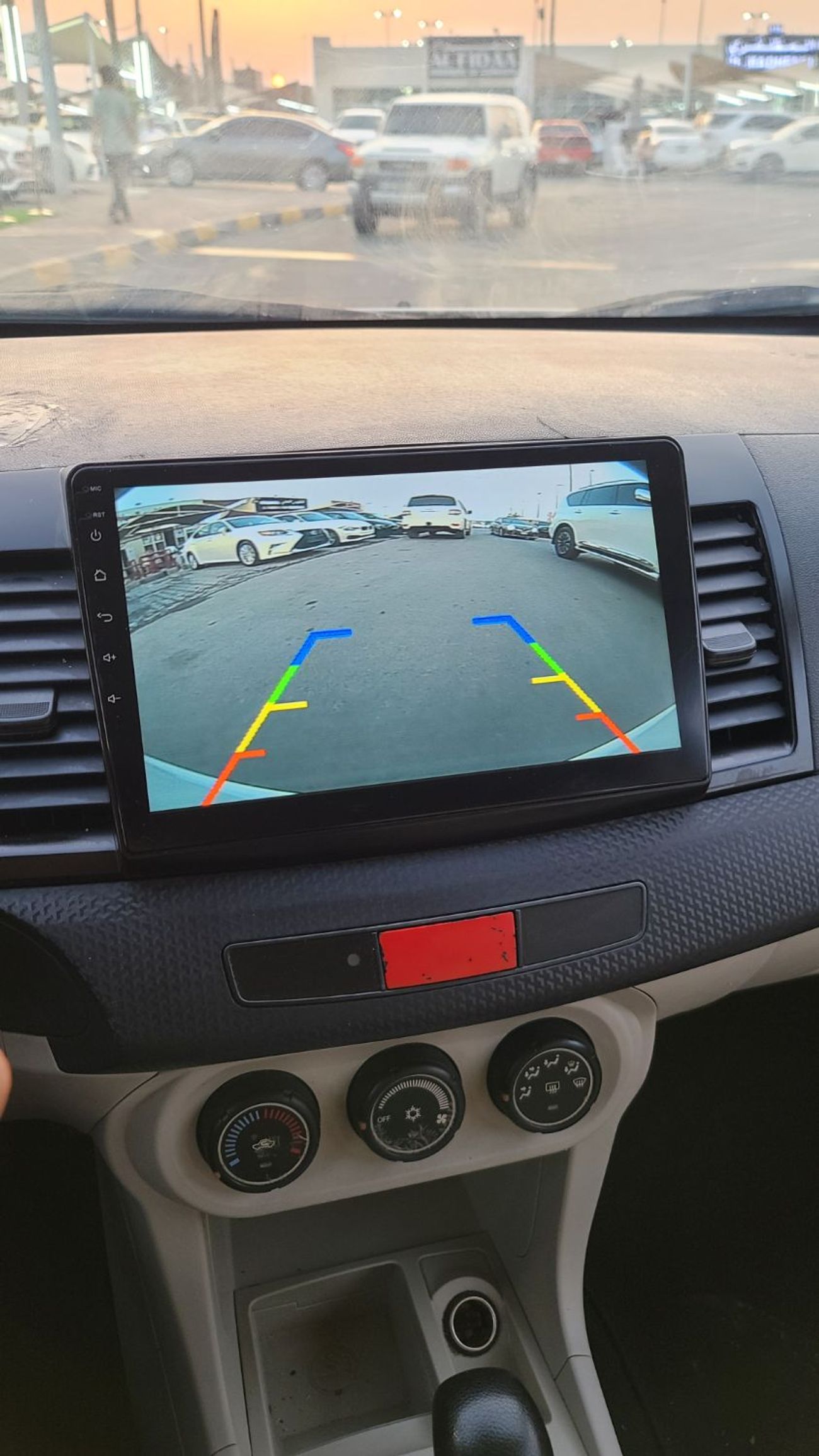 Mitsubishi Lancer خليجي