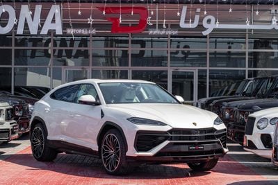 Lamborghini Urus Lamborghini Urus SE | 2025 | 1,200km