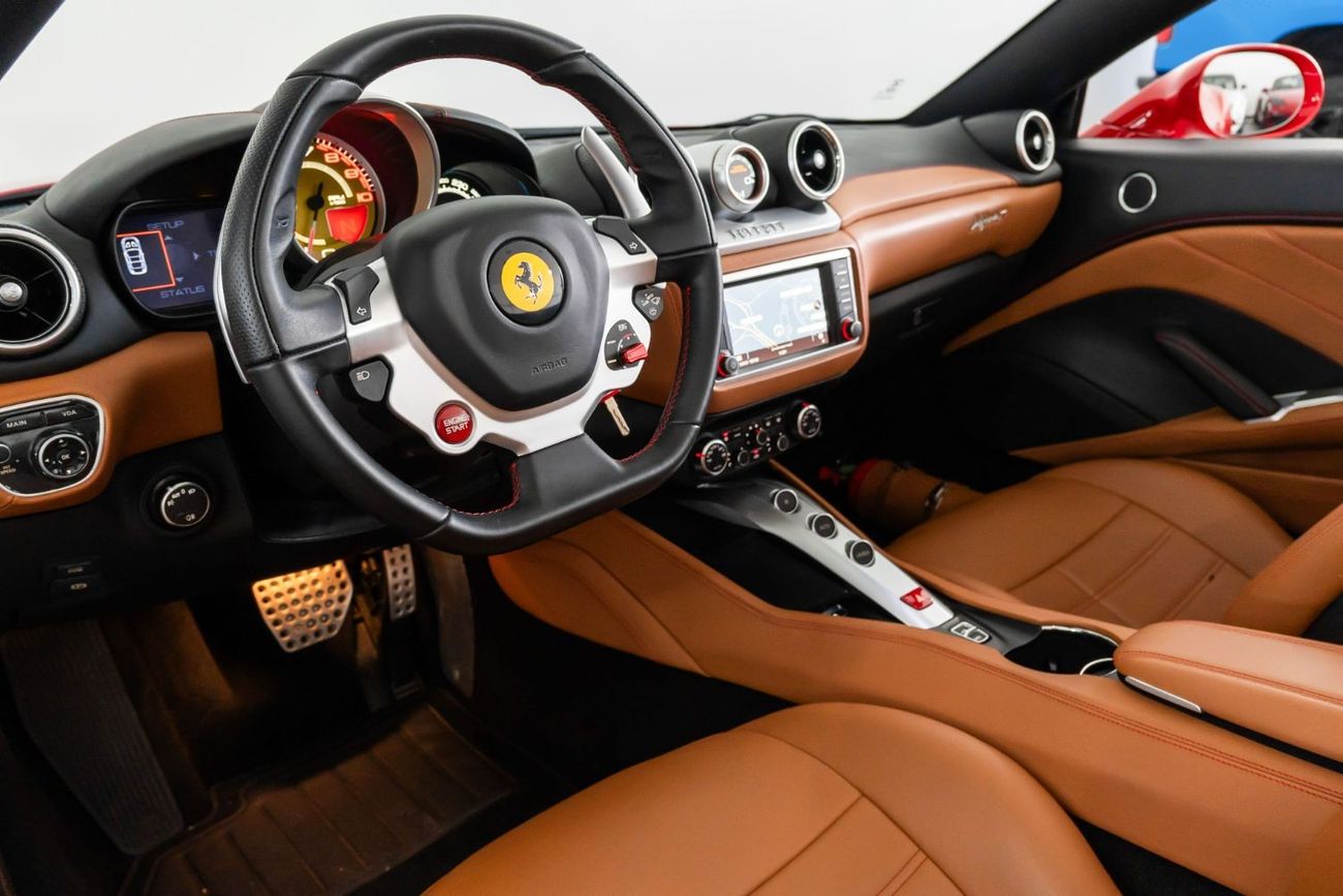فيراري كاليفورنيا 2015 Ferrari California T 3.9L V8 / Full Ferrari Service History