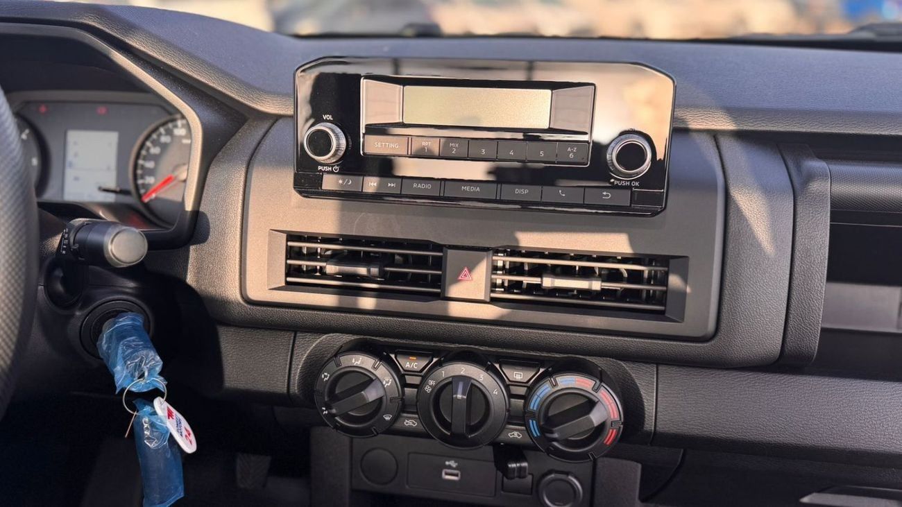 Mitsubishi L200 SINGLE CABIN 2.4L 4X4