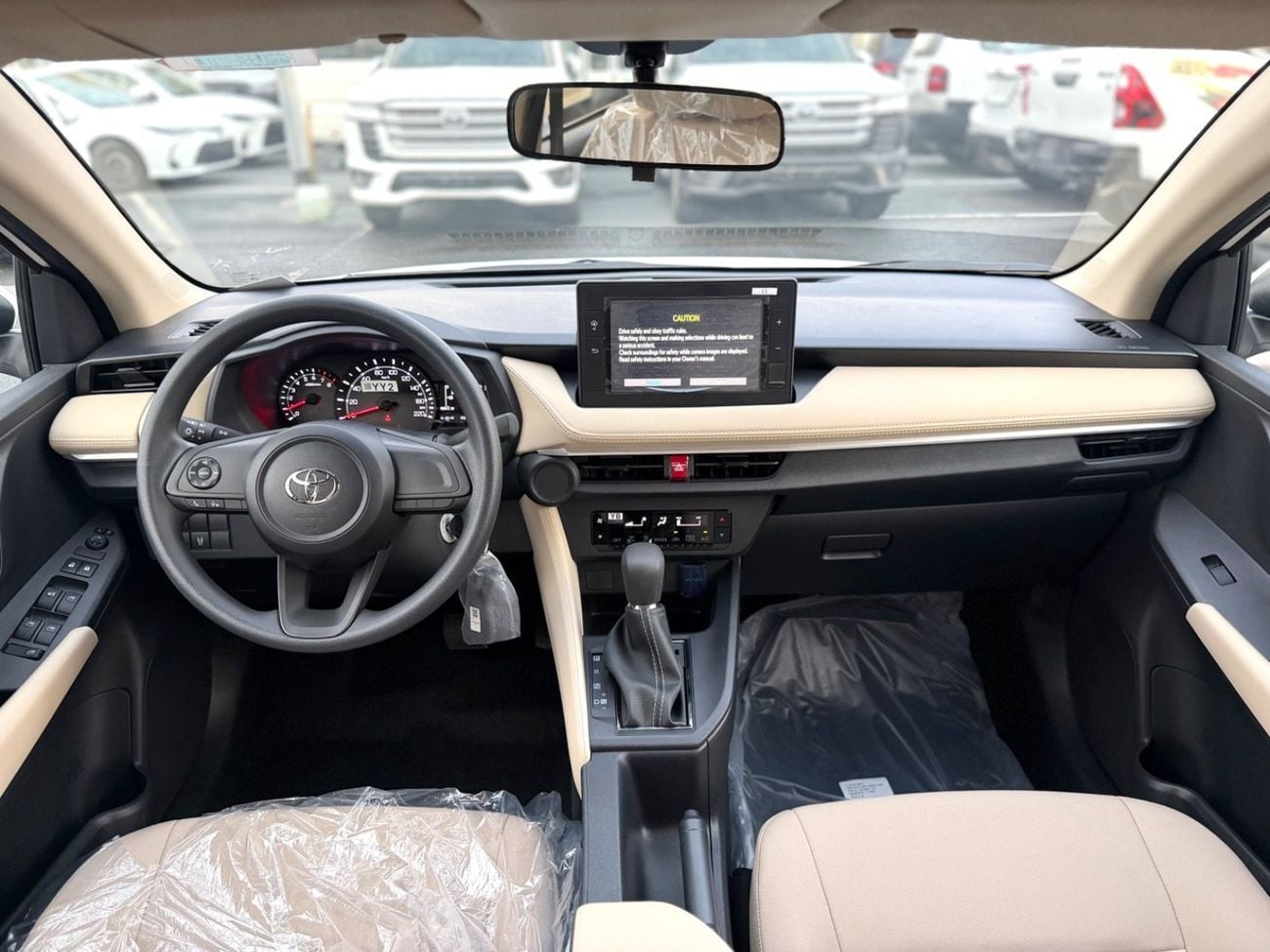 Toyota Yaris E Yaris 1.5 || 2026