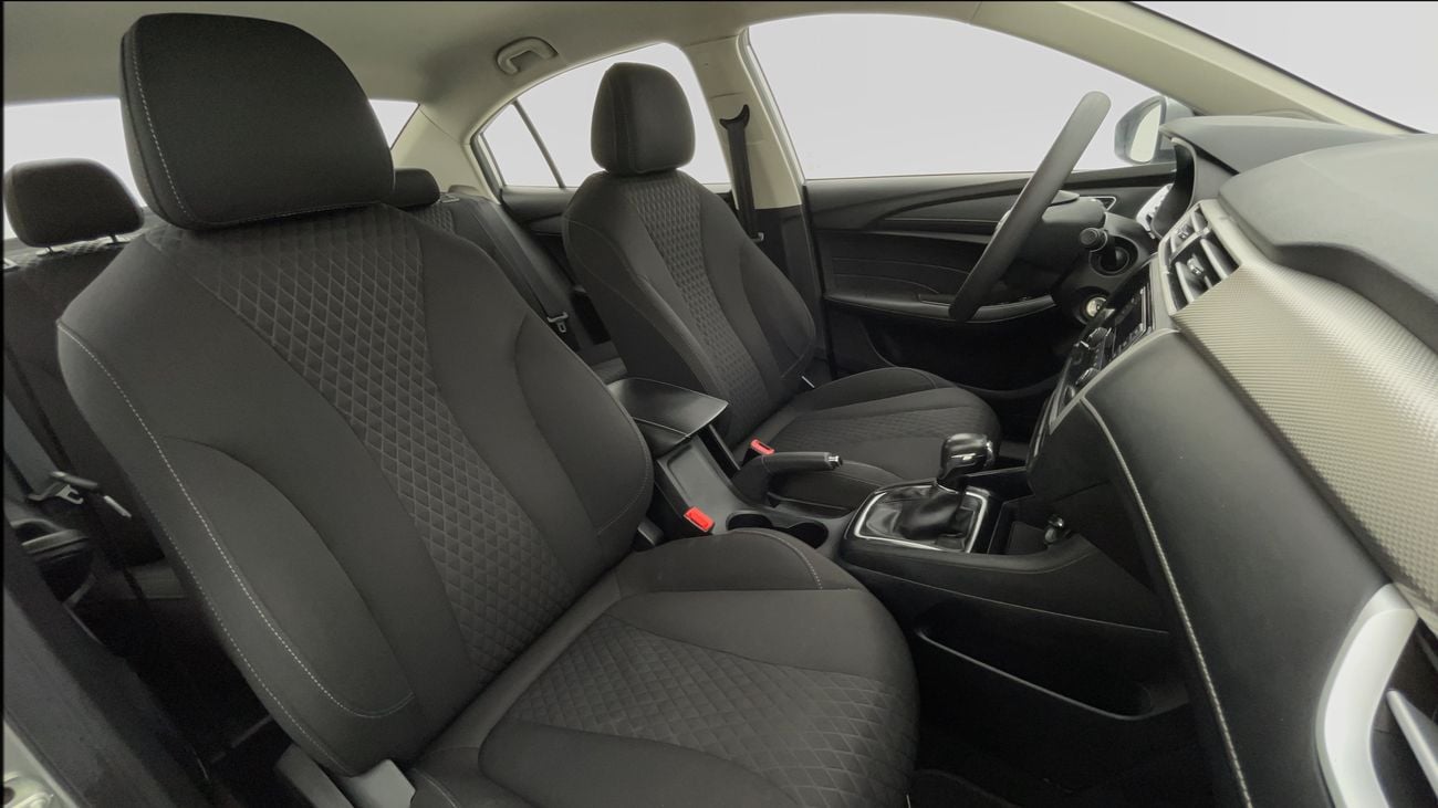 أم جي 5 STD 1.5 | بدون دفعة مقدمة | اختبار القيادة في المنزل