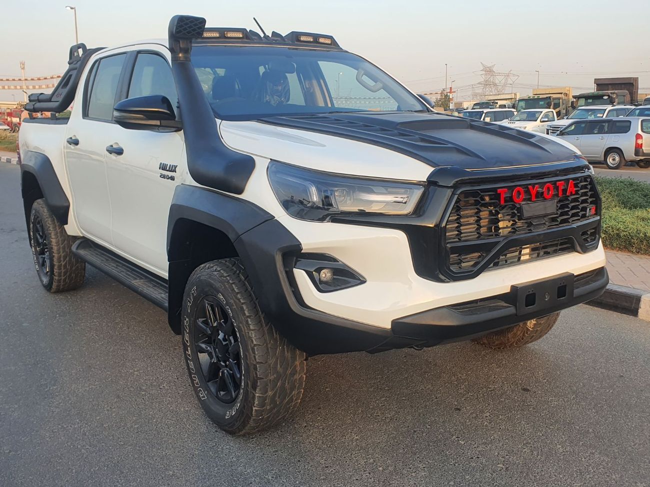 تويوتا هيلوكس TOYOTA HILUX PICK UP MODEL 2018 RHD DIESEL AUTOMATIC