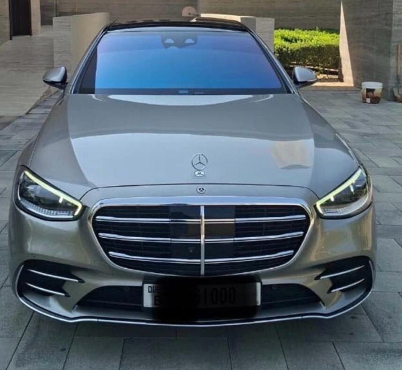 Mercedes Benz 500 3.0 liter turbocharged inline-six engine with EQ Boost mild-hybrid technology