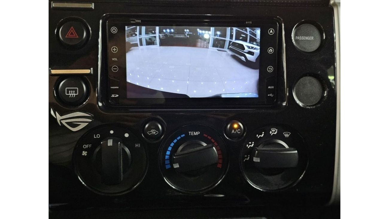 Toyota FJ Cruiser GXR 2018 GCC V6 FULL OPTION WITH WARRANTY