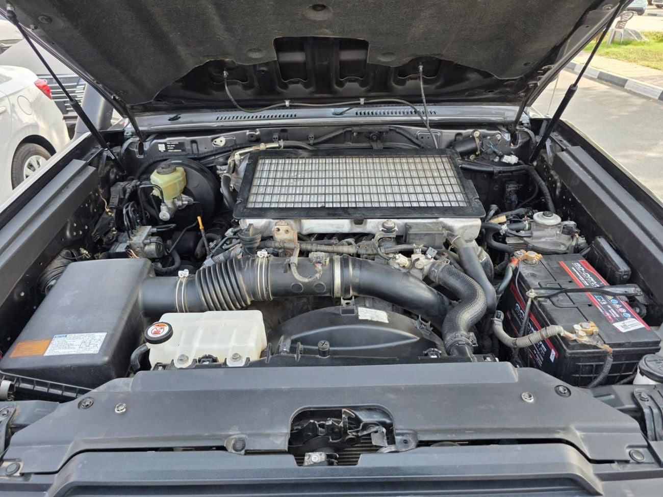 تويوتا لاند كروزر بيك آب TOYOTA LAND CRUISER PICKUP YEAR 2022 FACE LIFTED TO 2024 MODEL DIESEL 4.5 LITER ,RIGHT HAND DRIVE ,M