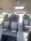 Toyota Hiace TOYOTA HIACE COMMUTER ,DIESEL ENGINE 2800 CC ,10 SEATER ,RIGHT HAND DRIVE