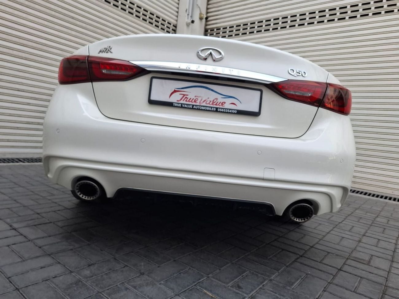 Infiniti Q50 LUXE SENSORY