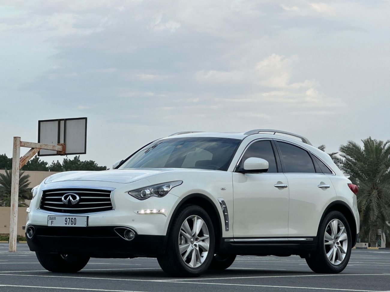 Infiniti FX35 Excellence INFINITI FX-35 2012 GCC//FULL OPITION // FULL SERVICE HISTORY AVAILABLE // PERFECT CONDIT