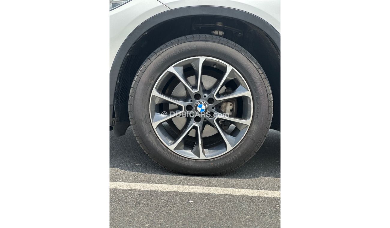 BMW X5 35i Exclusive MODEL 2015 GCC CAR PREFECT CONDITION INSIDE AND OUTSIDE FULL OPTION PANORAMIC ROOF LEA