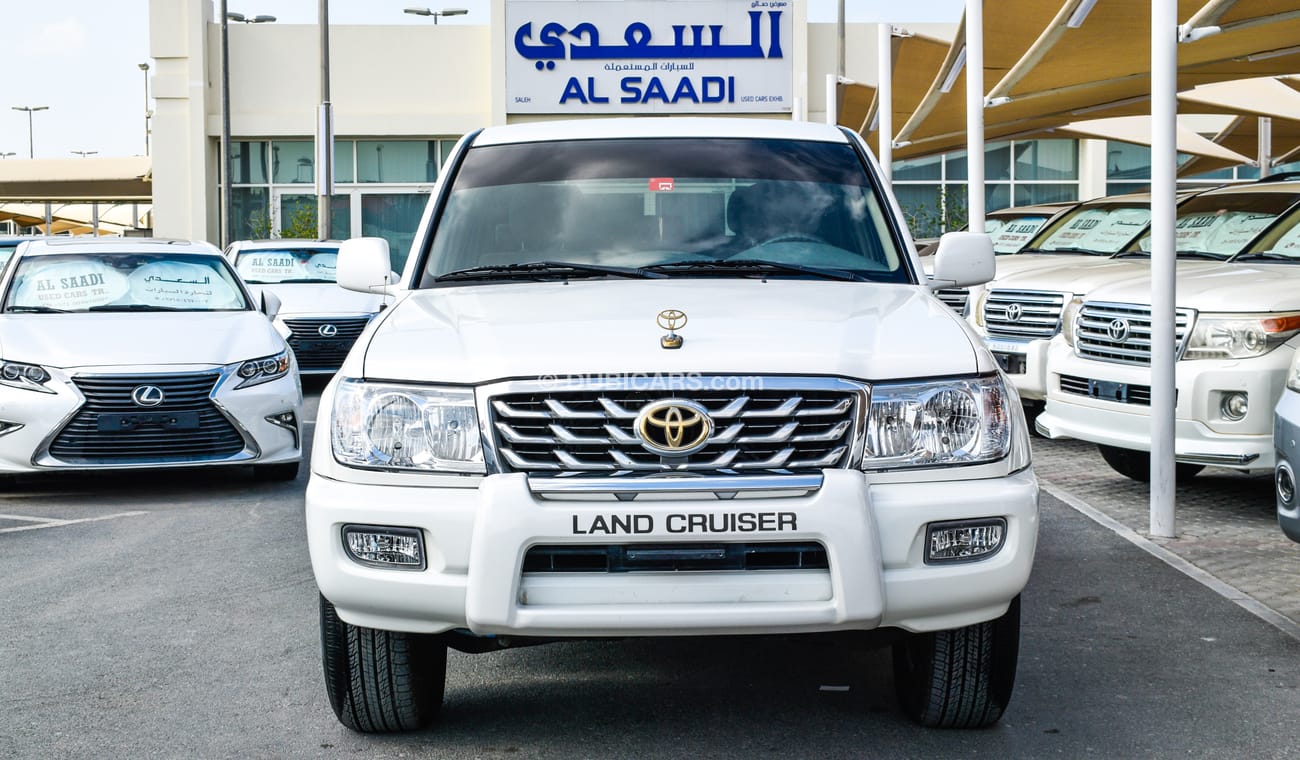 تويوتا لاند كروزر GXR V6