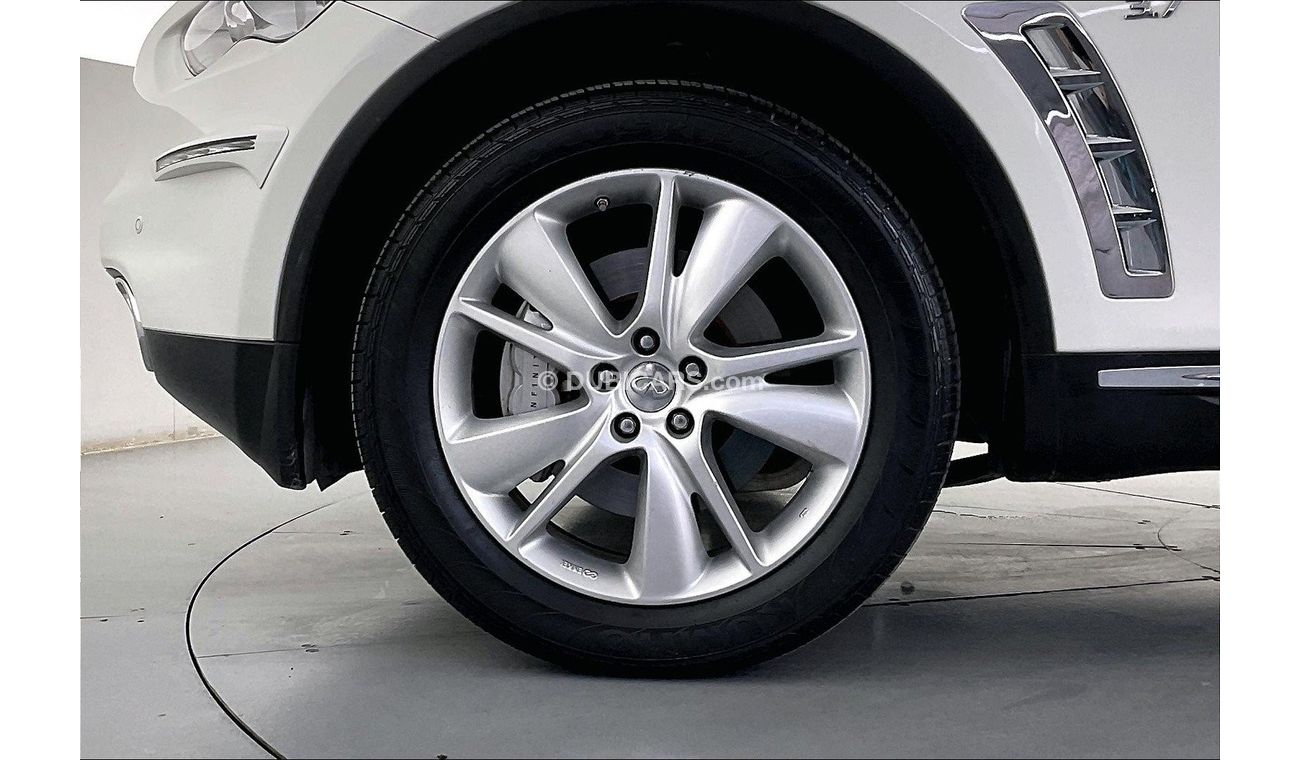 Infiniti QX70 Luxury / Luxe Sensory| 1 year free warranty | Flood Free