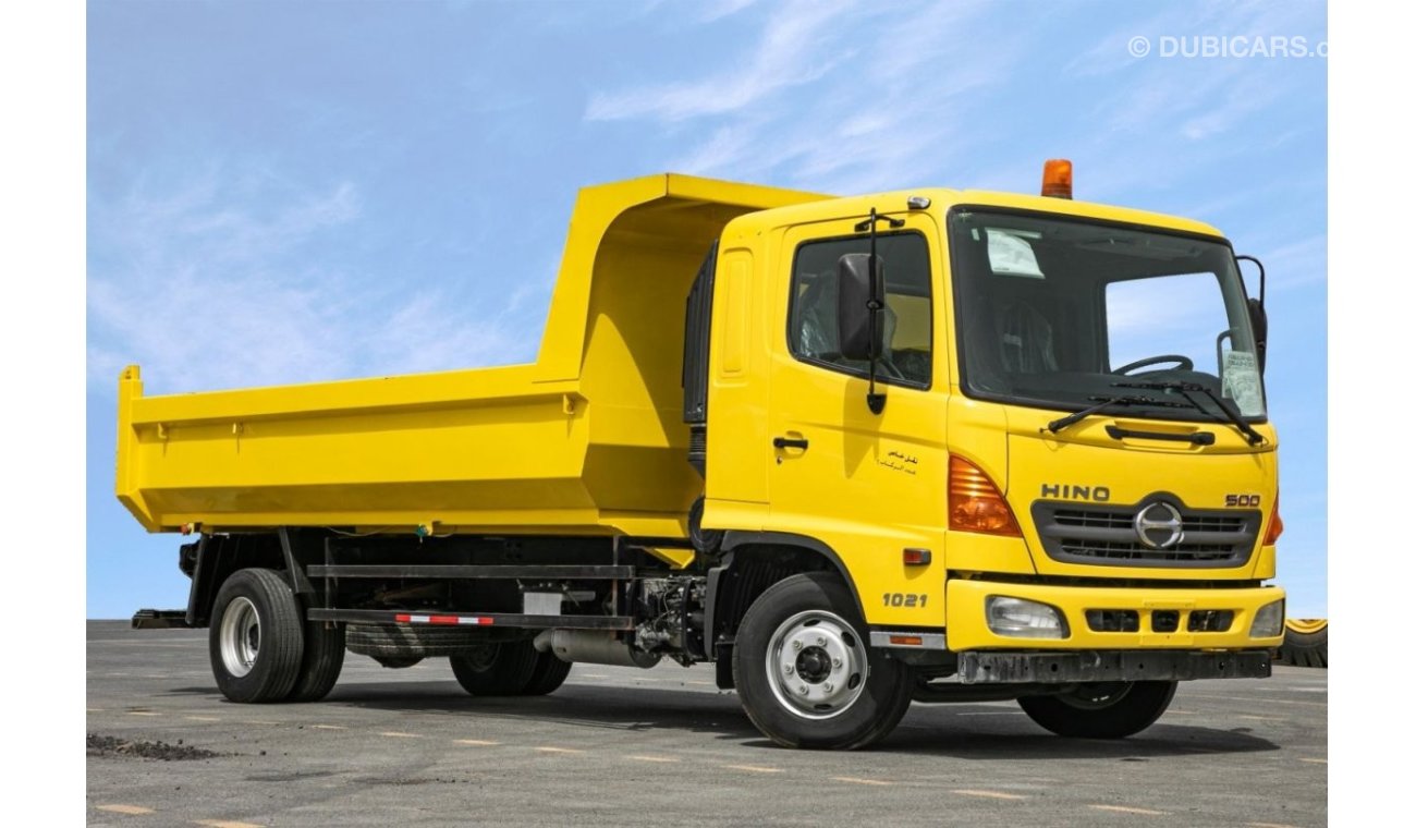 Hino 300 BODY COLOR BUMPER, HALOGEN HEADLAMP, POWER WINDOW, AUDIO PLAYER, MANUAL A/C AND HEATER