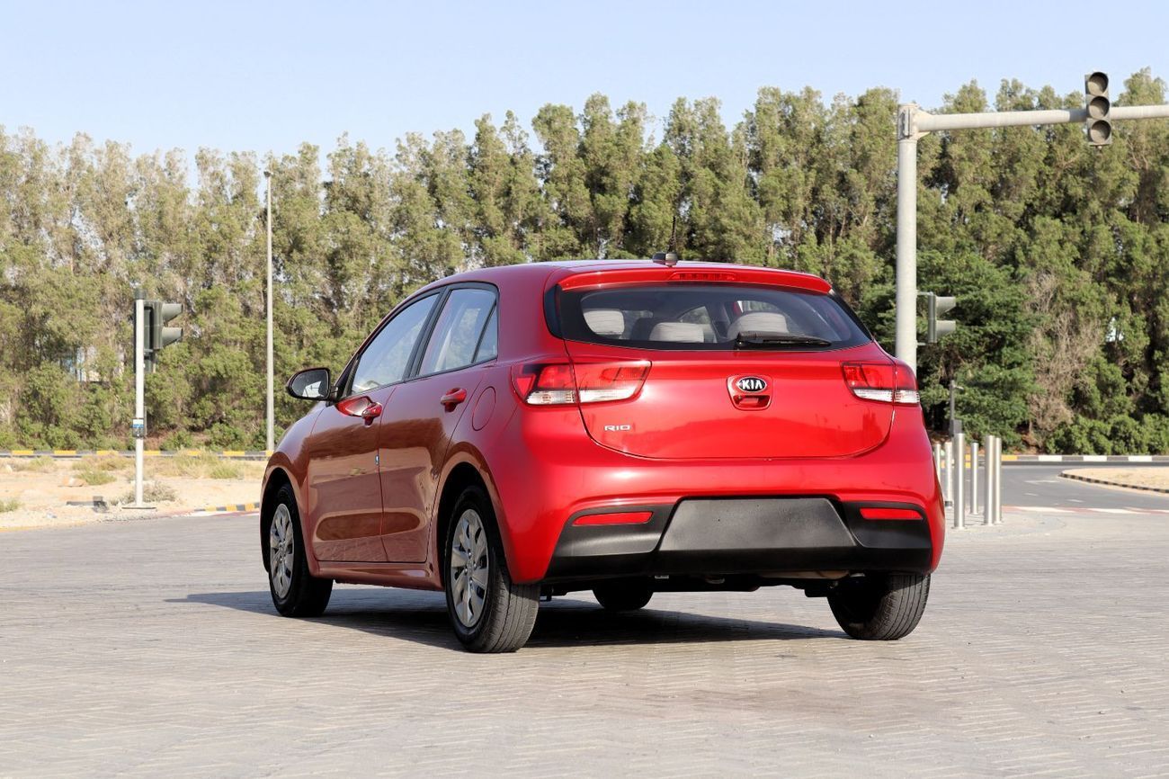 Kia Rio EX 1.4L (100 HP) Hatchback