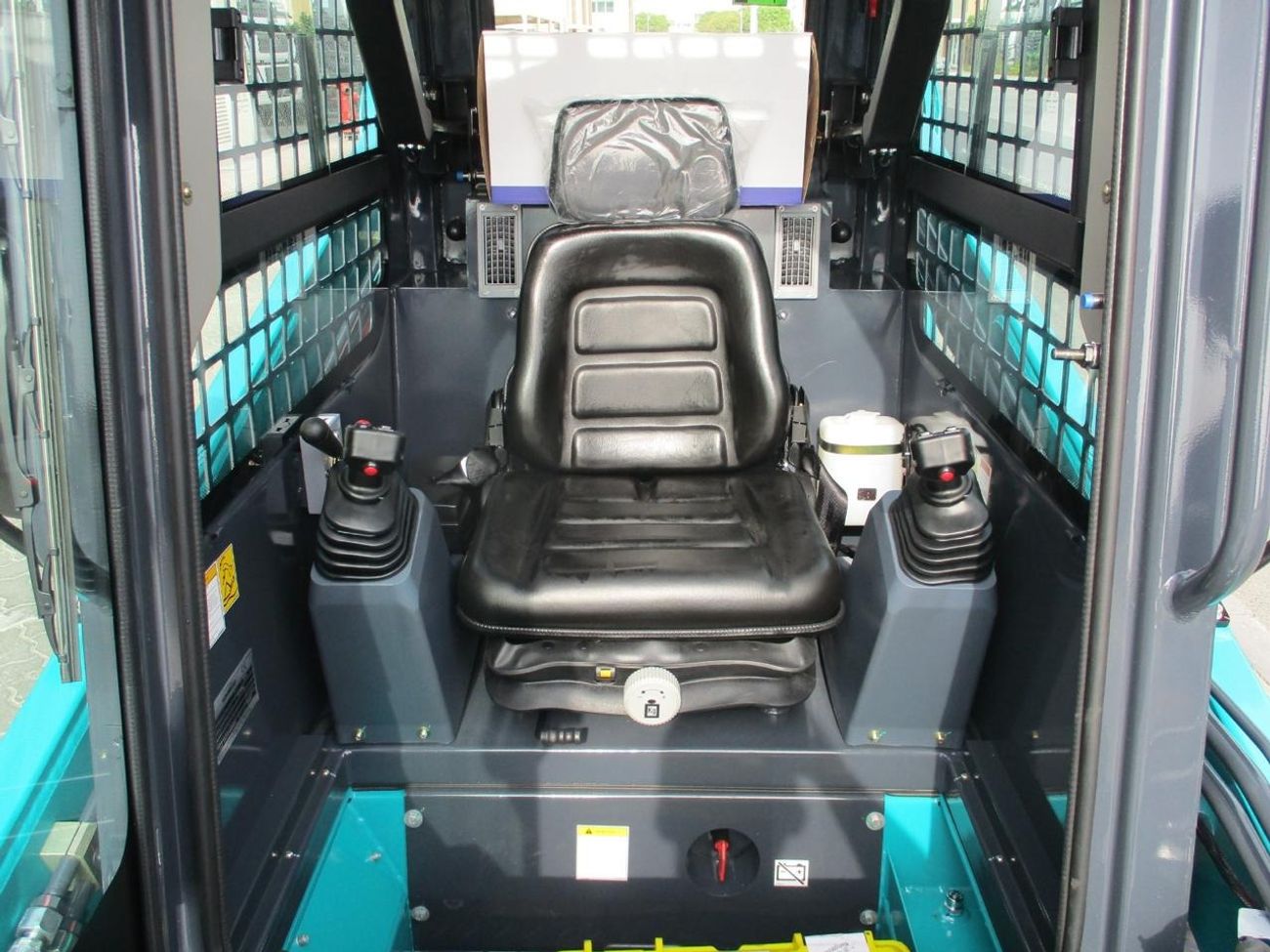 اخرى Sunward Skid Steer