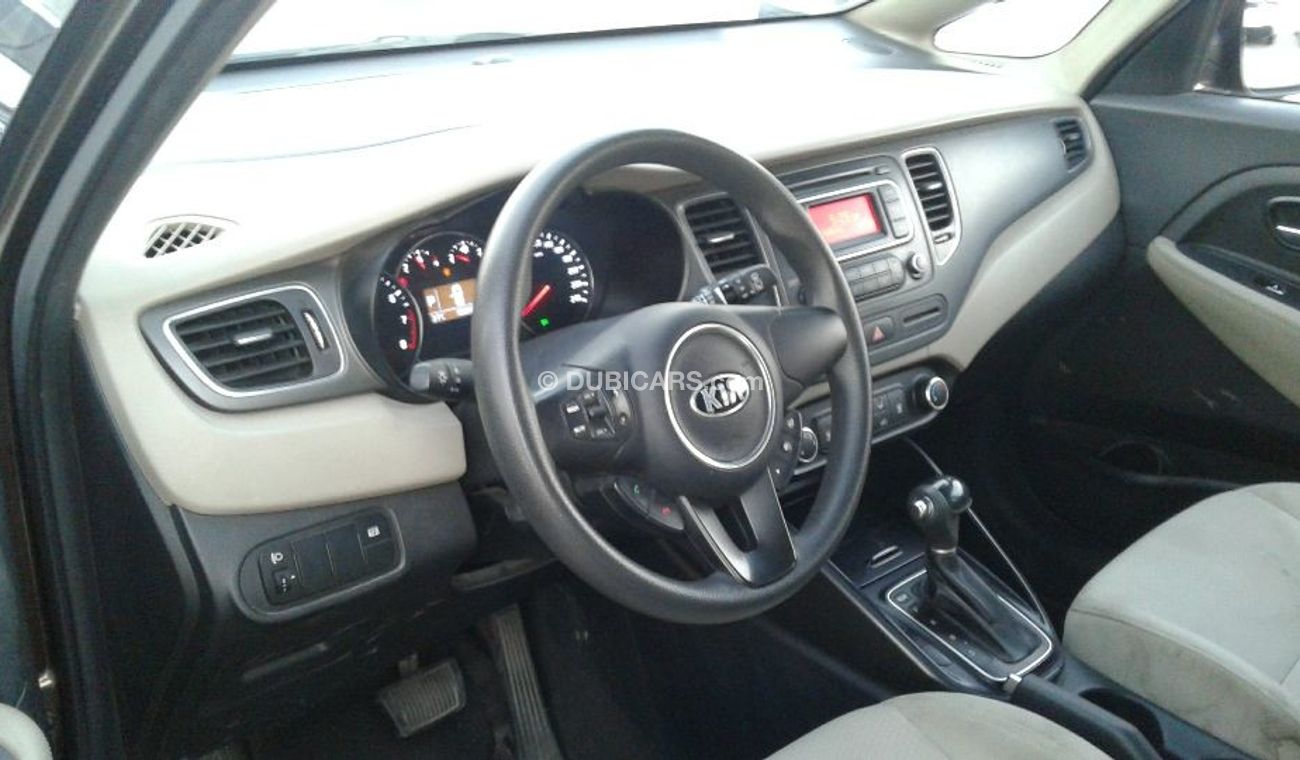 Kia Carens