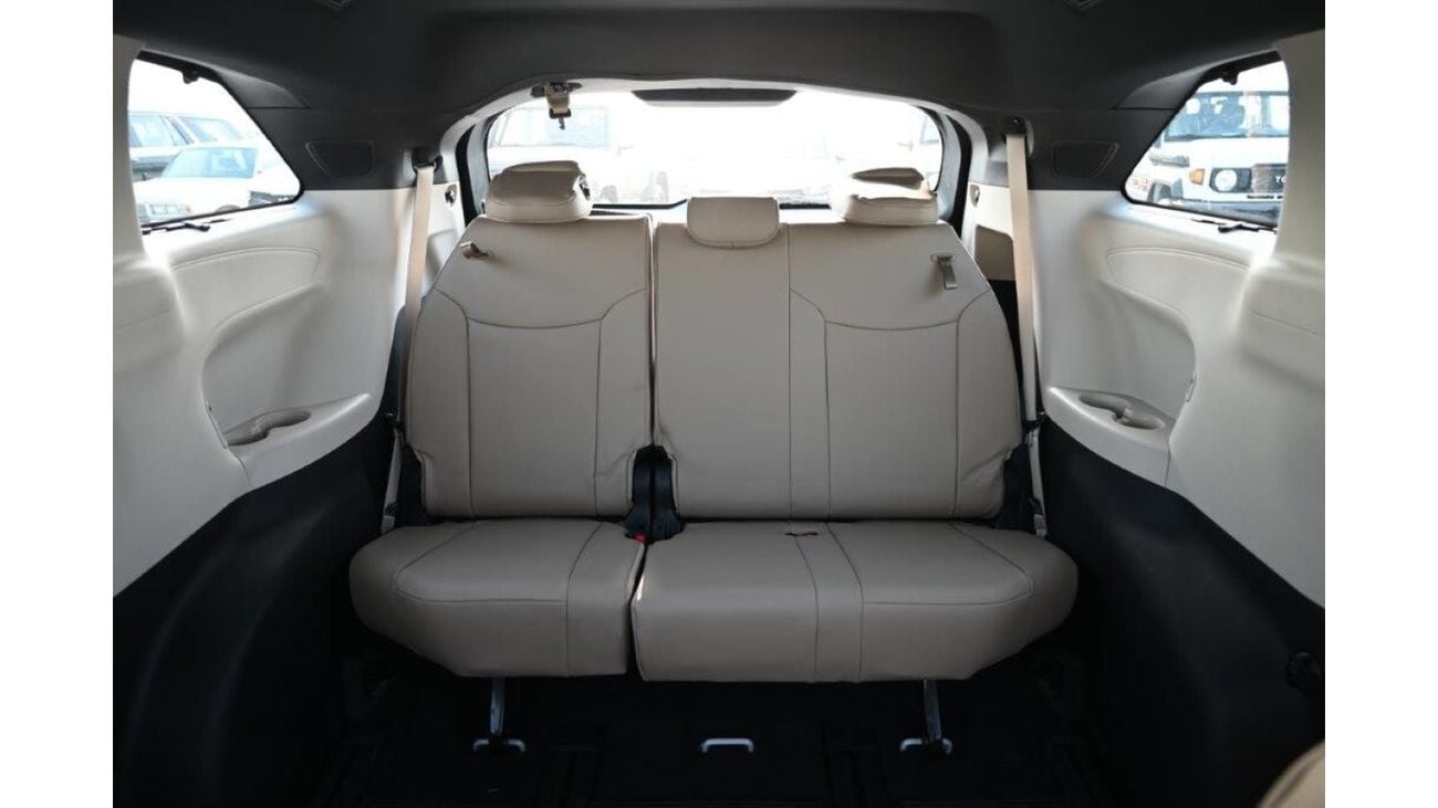 Toyota Sienna Hybrid Limited  2.5L  7-Seater  AT